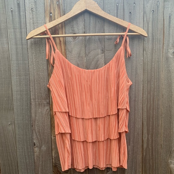 Peach shiny satin tiered tie strap tank top S - Picture 4 of 8